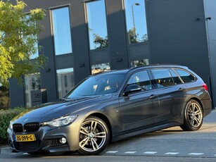 BMW 3-serie Touring 318i M-Sport Aut8 CarPlay.18''BTW 1e EIG