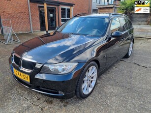 BMW 3-serie Touring 318i TOURING BIJZONDER MOOI. 180559 KM