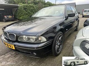 BMW 5-SERIE Touring 525i automaat facelift