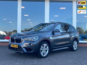 BMW X1 SDrive20i High Executive - Navi - Clima - Panoramadak