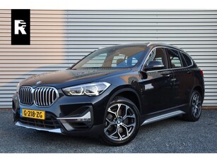 BMW X1 sDrive20i X-Line Pano / Leder / Head-Up / Trekhaak /