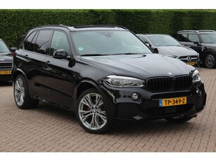 BMW X5 xDrive40d High Executive 7p. / Trekhaak /