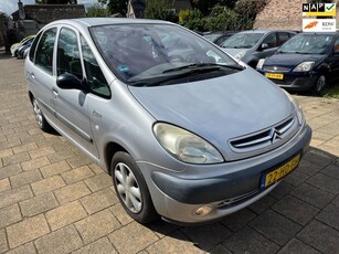 Citroen Xsara Picasso 1.8i-16V / nap met apk!