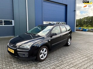 Ford Focus Wagon 1.6-16V Futura Airco