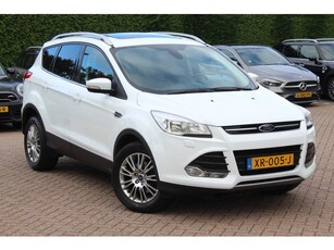 Ford Kuga 1.6 Titanium / Trekhaak / Panoramadak / Half