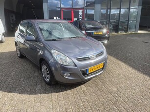 Hyundai I20 1.4i DynamicVersion zeer nette auto