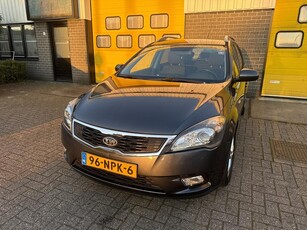 Kia cee'd 1.4 CVVT X-ecutive Nieuwe APK NAP