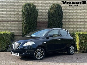 Lancia Ypsilon 0.9 TwinAir Platinum AUT NAP Clima PDC