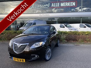 Lancia Ypsilon 0.9 TwinAir Platinum Clim.control - Parks.