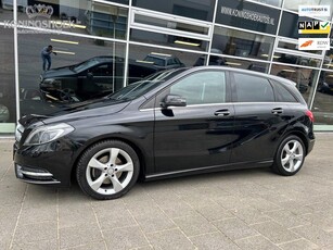 Mercedes-Benz B-klasse 200 Ambition Pano dak