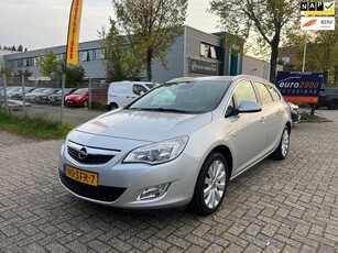 Opel Astra Sports Tourer 1.4 Turbo CosmoNette