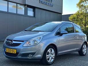 Opel Corsa 1.2-16V Business Nap Airco