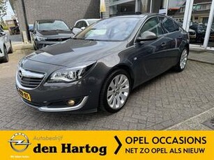 Opel INSIGNIA 2.0 T Cosmo 4x4 251PK Bose/Leder/Schuifdak/Stoel en stuur verwarming.