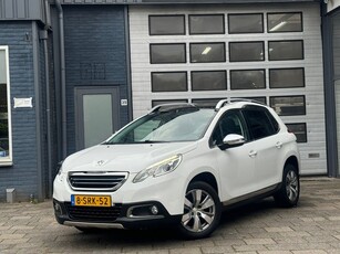 Peugeot 2008 1.2 VTi Allure Clima Navi Cruise Pano