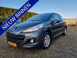 Peugeot 207 1.6 VTi Première ZEER COMPLETE AUTO NIEUWE