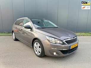 Peugeot 308 SW 1.2 PureTech Blue Lease Executive pano navi