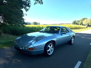 Porsche 928 4.7 S4 Coupé