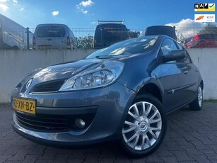 Renault Clio 1.6-16V Dynamique/CLIMA/CRUISE/NAP/NIEUWE APK