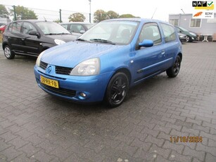 Renault Clio Renault Clio 1.4-16V Authentique