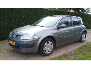 Renault Mégane 1.6-16V Expression Comfort (bj 2003)