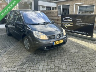 Renault Scenic 2.0-16V Authentique Comfort koopje lange apk