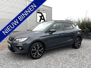 SEAT Arona 1.0 TSI DSG NaviCameraCruisPDCCarplay Grijs