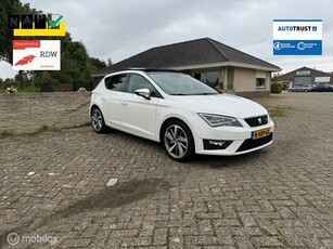 Seat Leon 1.4 TSI ACT DSG 150PK PANO FR 17” LM Velgen