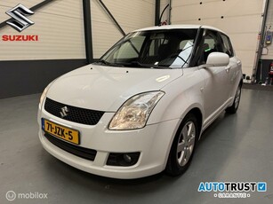 Suzuki Swift 1.5 Exclusive Automaat Navikeyless