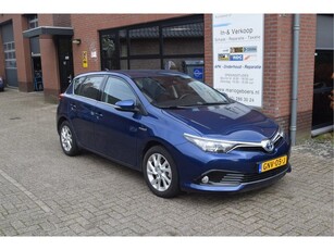 Toyota Auris 1.8 Hybrid Dynamic Camera Navi Clima