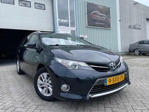 Toyota Auris Touring Sports 1.8 Hybrid Aspiration (bj 2013)