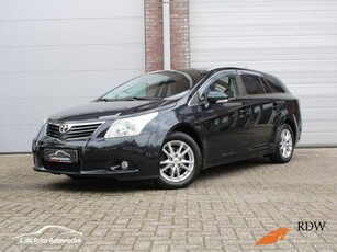 Toyota Avensis 1.8 VVTI BUSINESS /Trekhaak/Navi (bj 2011)