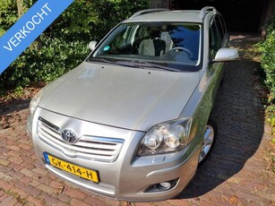 Toyota Avensis Wagon 1.8 VVTi Sol AUTOMAAT Camera/Lmv/Navi