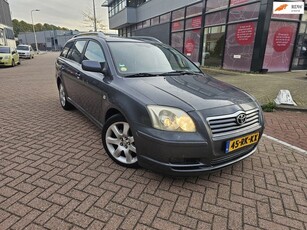 Toyota Avensis Wagon 2.4 VVTi Linea Luna Automaat Clima