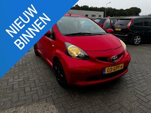 Toyota Aygo 1.0-12V +