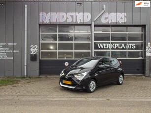 Toyota Aygo 1.0 VVT-i Carplay Automaat Camera Airco Elek