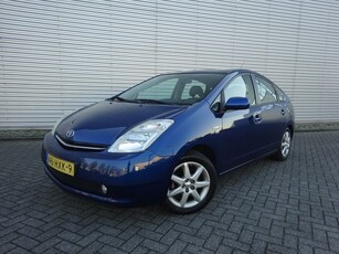 Toyota Prius 1.5 VVT-i Hybrid Tech Edition Navi / Trekhaak