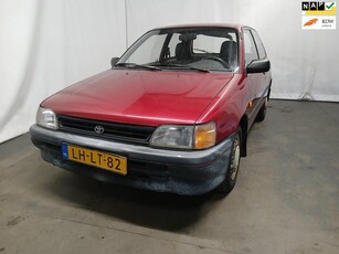 Toyota Starlet 1.3i AUTOMAAT!