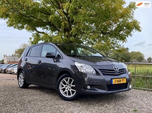 Toyota Verso 1.8 VVT-i Business Titanium Panodak + Navi +