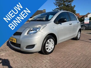 Toyota Yaris 1.0 VVTi Acces