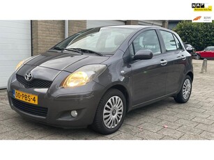 Toyota Yaris 1.3 VVTi Aspiration AUTOMAAT AIRCO EL RAMEN