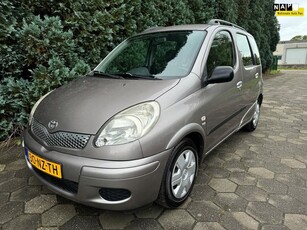 Toyota Yaris Verso 1.5 VVT-i Sol