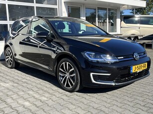 Volkswagen e-Golf ACC Virtual display Kessy Stoelverwarming