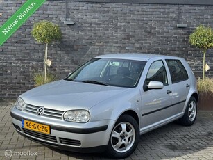 Volkswagen Golf 1.4-16V 5D Apk (12-09-2025) *INRUIL