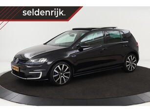 Volkswagen Golf 1.4 TSI GTE Panoramadak Adaptive Cruise