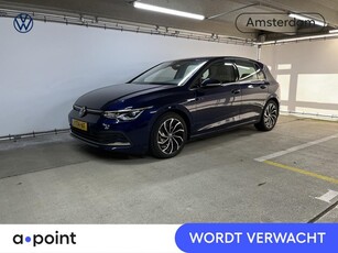 Volkswagen Golf 1.5 TSI Style 130 pk Navigatie via App