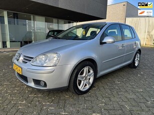 Volkswagen Golf 1.6 FSI Trendline CLIMAT BJ 8-2008 APK