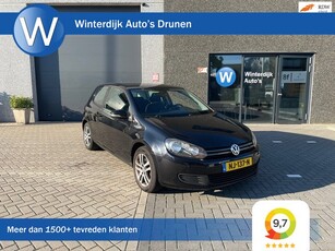 Volkswagen Golf 1.8 TSI Highline Clima! Cruise! Park.Sensor!