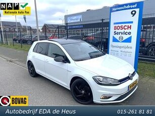 Volkswagen GOLF 5-drs 1.5 TSi Highline Business NL-auto met o.a. panoramadak, massage, GTi velgen, LED koplampen, navi, stoelverwarming, etc.