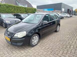 Volkswagen Polo 1.2-12V Trendline (bj 2005)