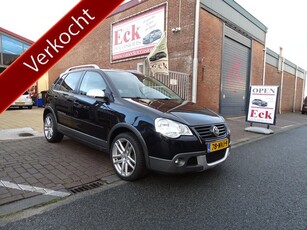 Volkswagen Polo 1.6-16V Cross (bj 2007)